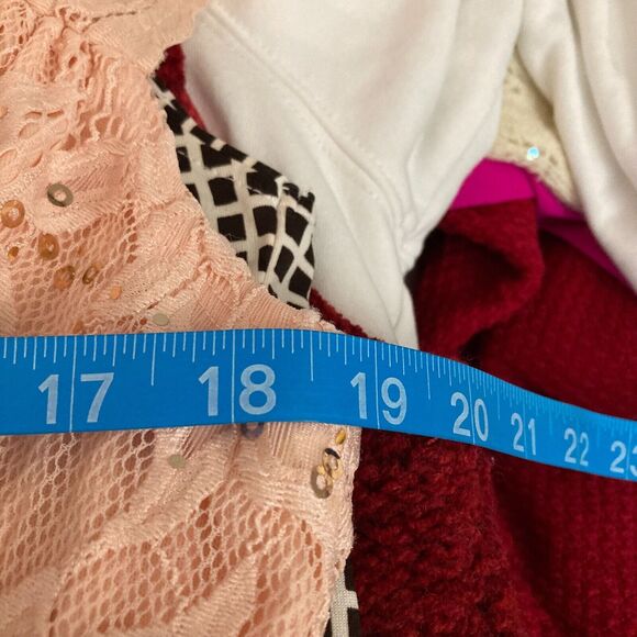 Boston Proper Shirt Women Sz M Pink Sparkle Wrap Top Scalloped Lace Overlay - Picture 7 of 8